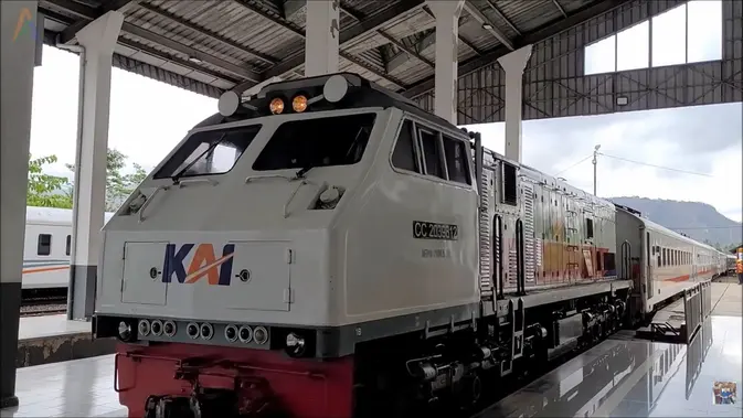 KA Pandanwangi: Kereta Ekonomi yang Bikin Trip Ketapang-Jember Anti Boring