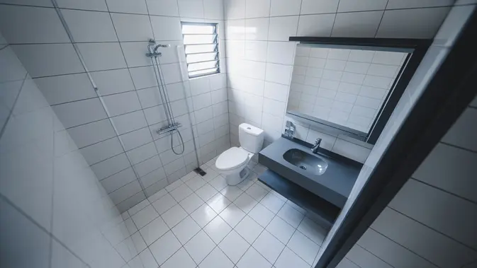 Trik Desain Kamar Mandi Minimalis 2x2 Biar Keliatan Luas dan Estetik