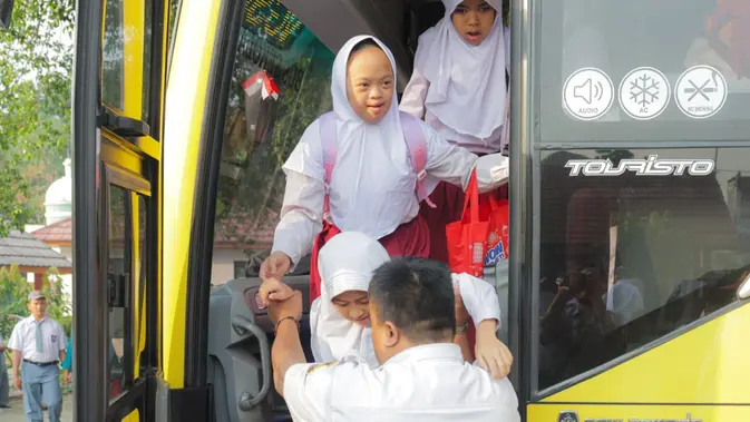 Tangsel Luncurkan Bus Sekolah Gratis Khusus Siswa Disabilitas