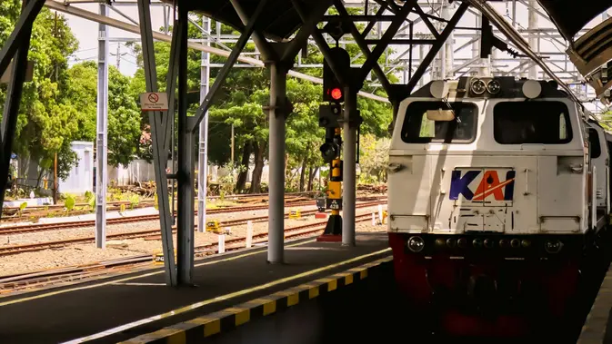 Naik Kereta ke Jogja Auto Jadi Main Character? Ini Alasannya!
