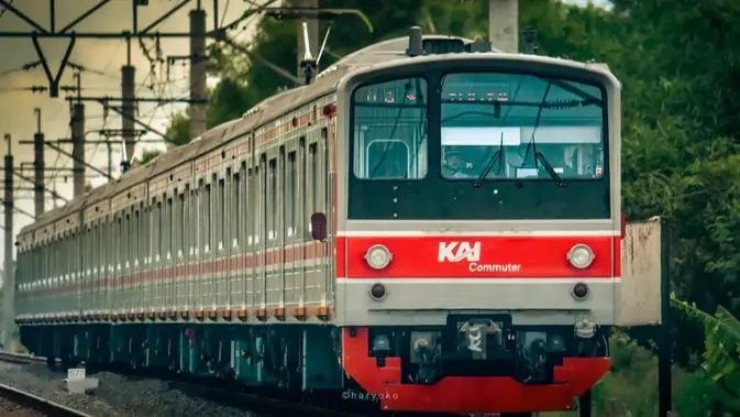 Cara Cek Jadwal KRL Solo Jogja Pas Libur Nataru, Anti Nunggu Tanpa Arah