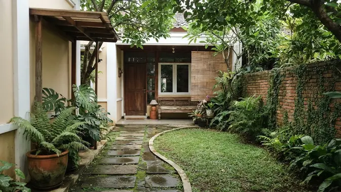 Rahasia Halaman Rumah Kecil yang Selalu Terasa Sejuk