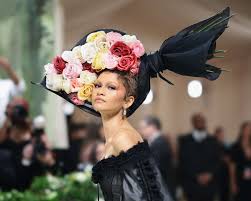  Ngintip Serunya Met Gala: Sejarah, Harga Tiket, sampai After Party