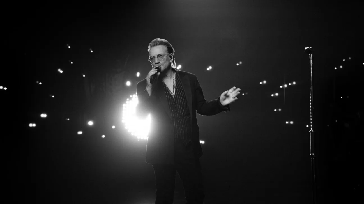 Bono Ceritakan Kisah Lagu-Lagu Ikonik U2 dalam Film Dokumenter "Bono: Stories of Surrender"