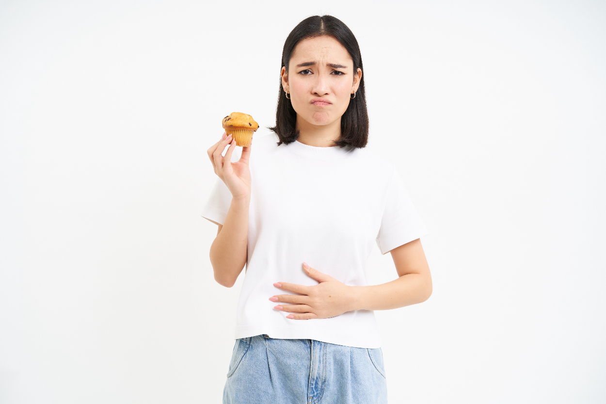 Suka Rebahan Setelah Makan? Awas Bisa Picu Masalah Pencernaan dan Ganggu Tidur!