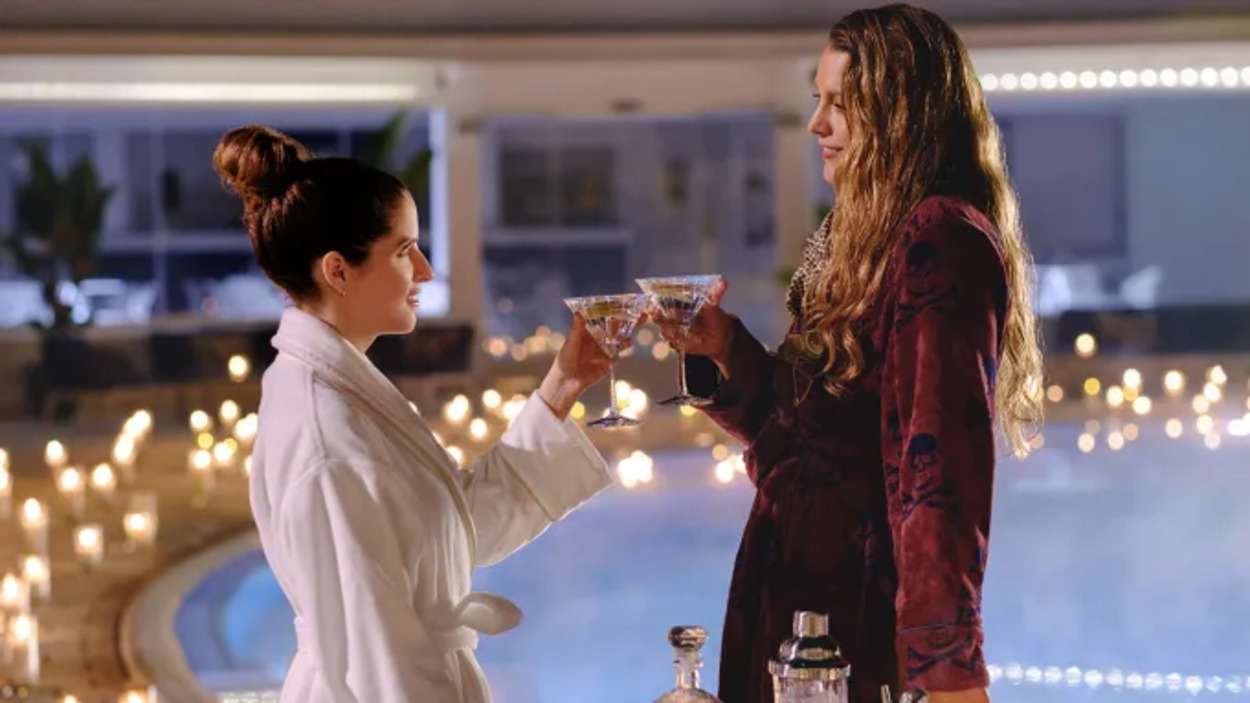 ‘Another Simple Favor’, Blake Lively & Anna Kendrick Balik Lagi Jadi Frenemy