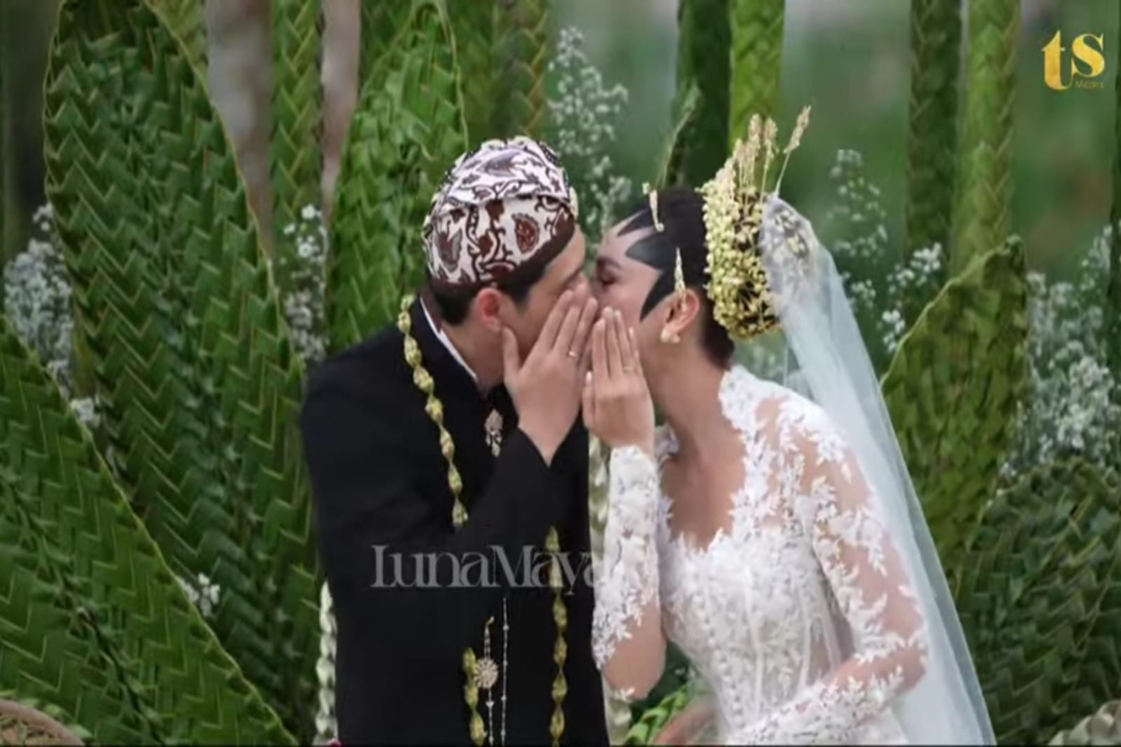 Makna di Balik Mahar Unik Luna Maya: 7,5 Gram Emas dan USD 2025 dari Maxime Bouttier