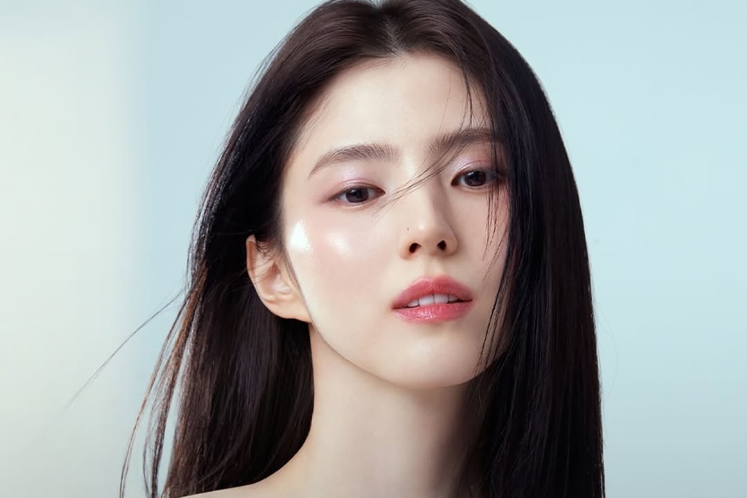 Han So Hee Dikabarkan Jadi Pemeran Utama Film Remake 'The Intern', Netizen Langsung Heboh!