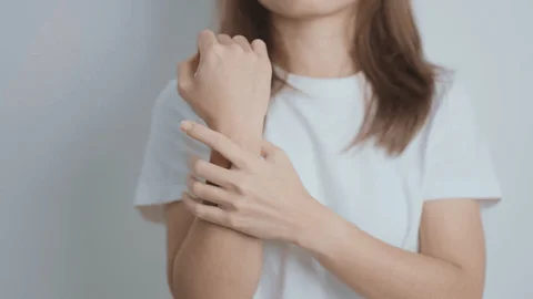 Waspada! Kenali Tanda Awal Penyakit Parkinson yang Sering Diabaikan