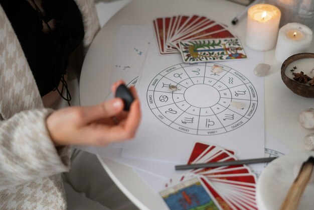 Bongkar Rahasia Cinta Gemini! ini Zodiak yang Paling Serasi, Nomor 2 Bikin Hubungan Awet Tanpa Drama!