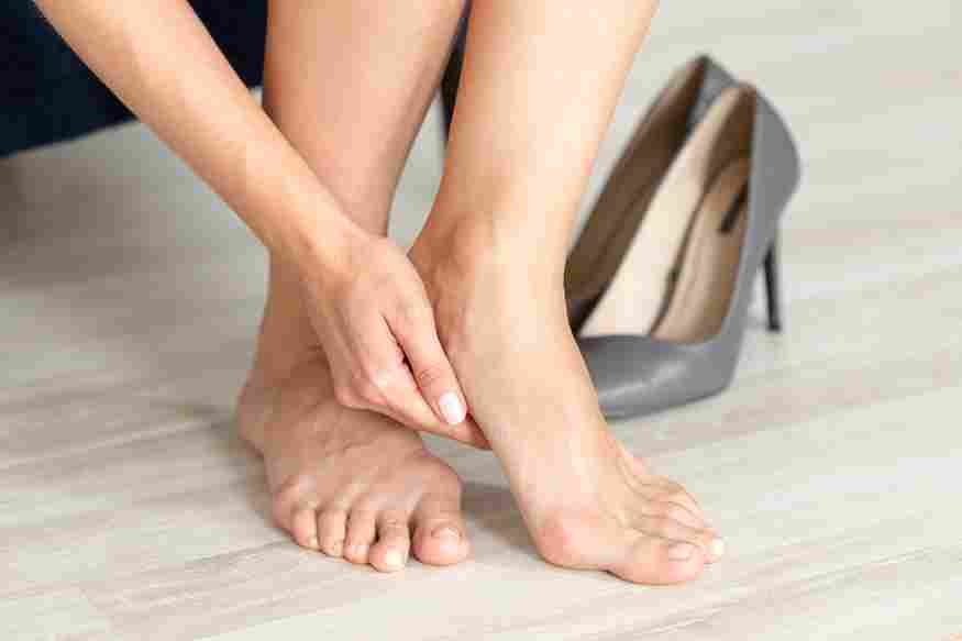 Kaki Kamu Sering Bengkak atau Pecah-Pecah? 5 Sinyal Diam-Diam Tubuh Anda Minta Tolong gbr