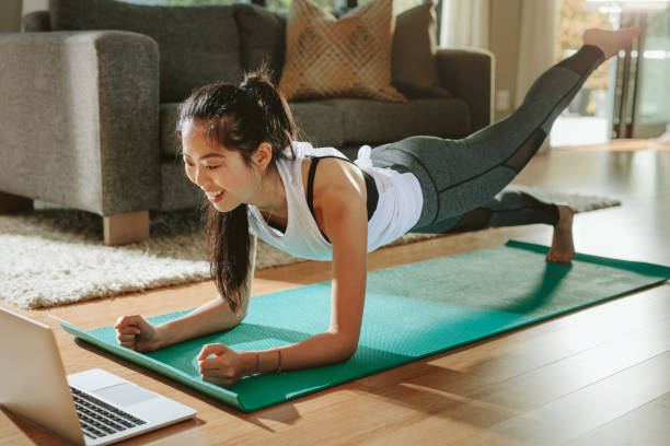 Mau Bentuk Tubuh Idaman Jadi Lebih Mudah Tanpa Harus ke Gym? 5 Olahraga di Rumah Ini Solusinya!