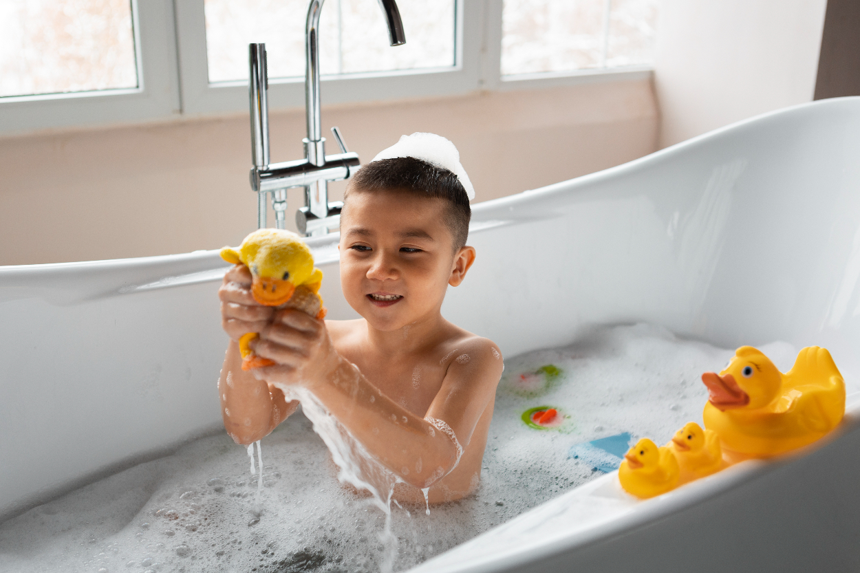 Remaja Sering Mandi Malam? Ini 5 Efek yang Dapat Terjadi gbr