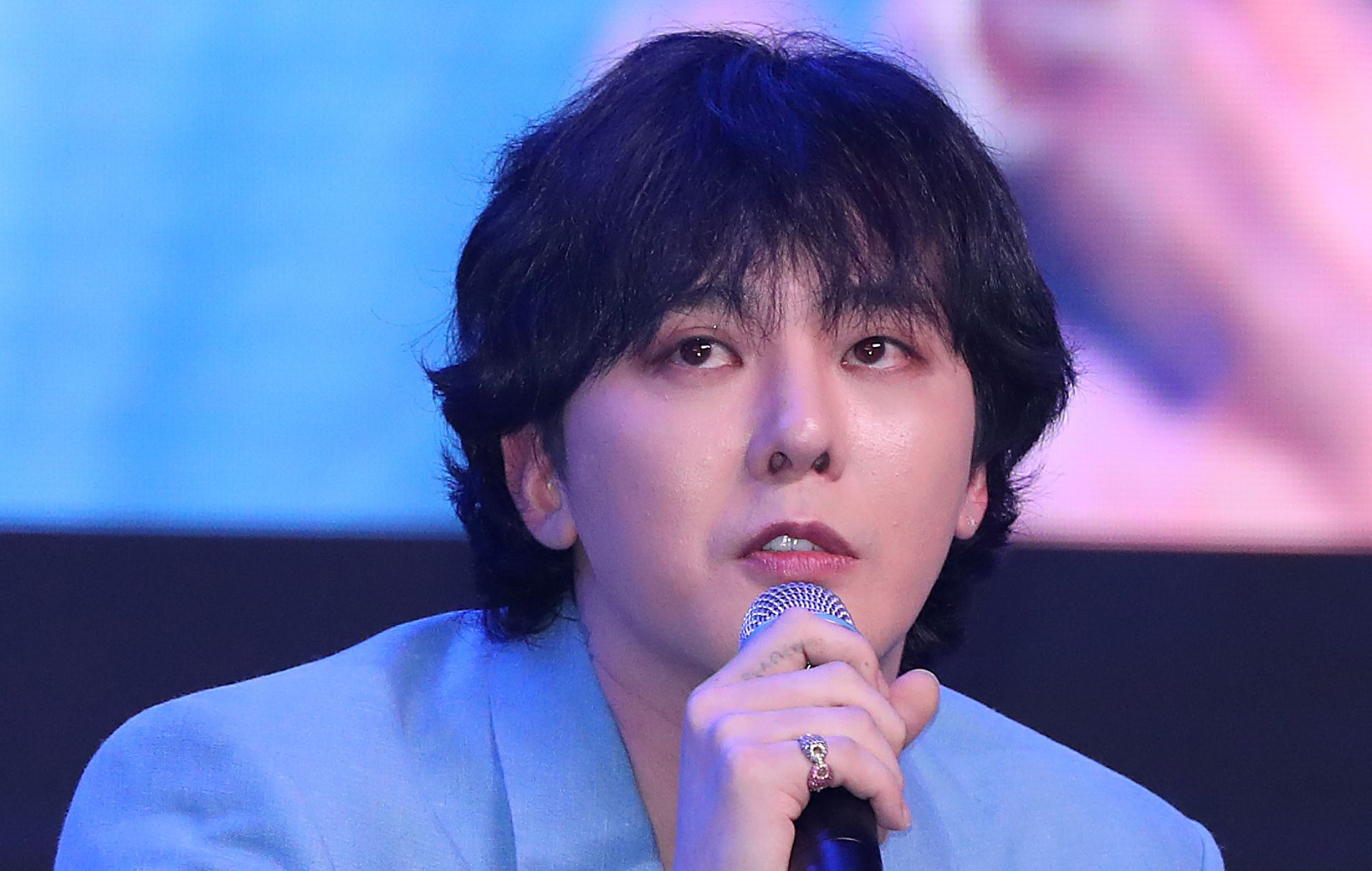 Aksi Mulia G-Dragon! Selamatkan Remaja dari Kecanduan Alkohol dengan Donasi 880 Juta Won! gbr