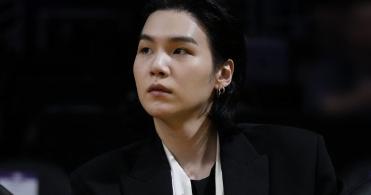 Update Terbaru Suga BTS! Mi...