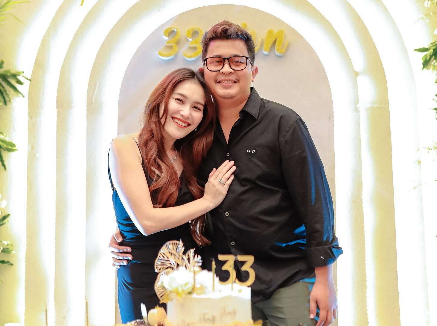 Rayakan Ulang Tahun ke 33 A...