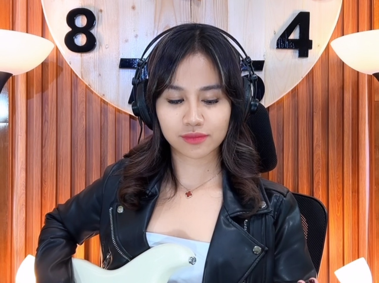 Mayang Lucyana Bongkar Alas...