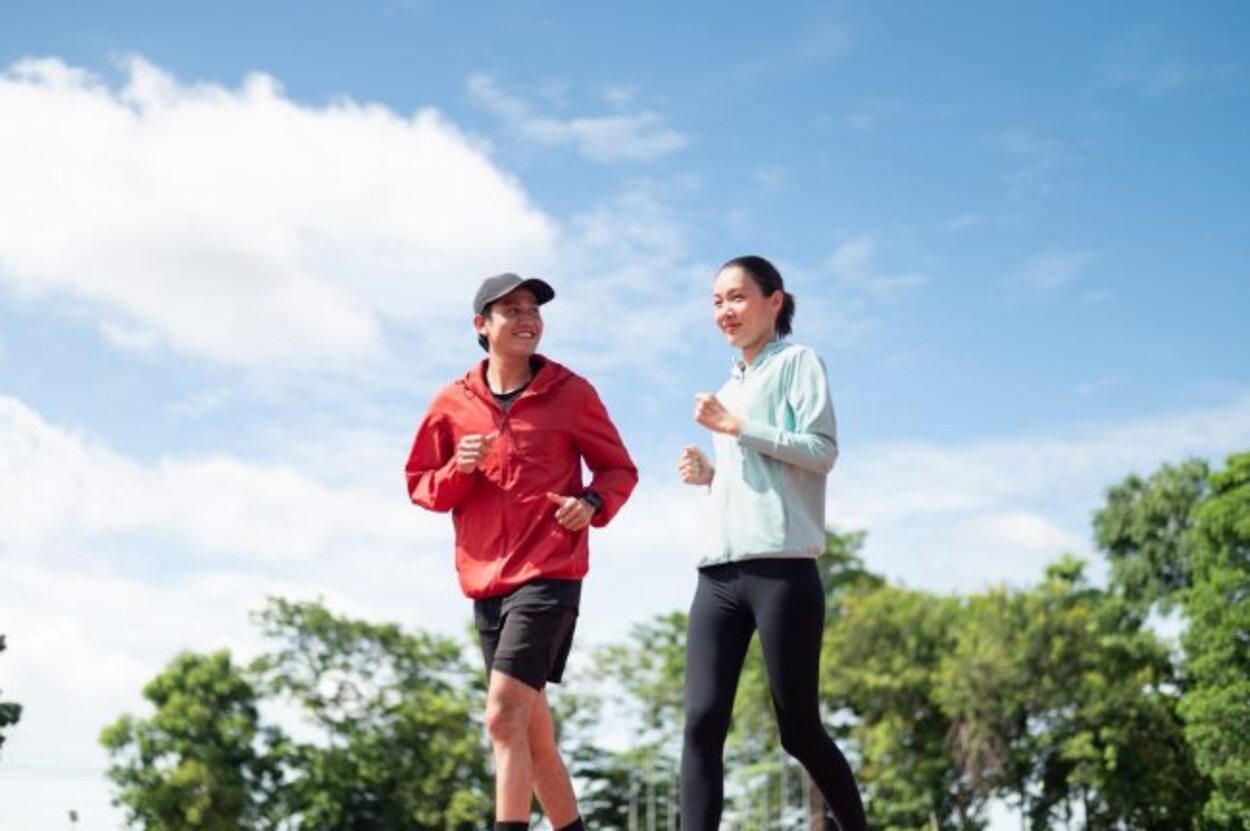 5 Olahraga Pagi yang Efektif Bantu Turunkan Berat Badan, Wajib Dicoba
