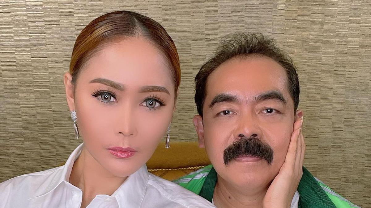 Inul Minta Doa Kesembuhan untuk Sang Suami Adam Suseno, Sempat Tak Sadarkan Diri