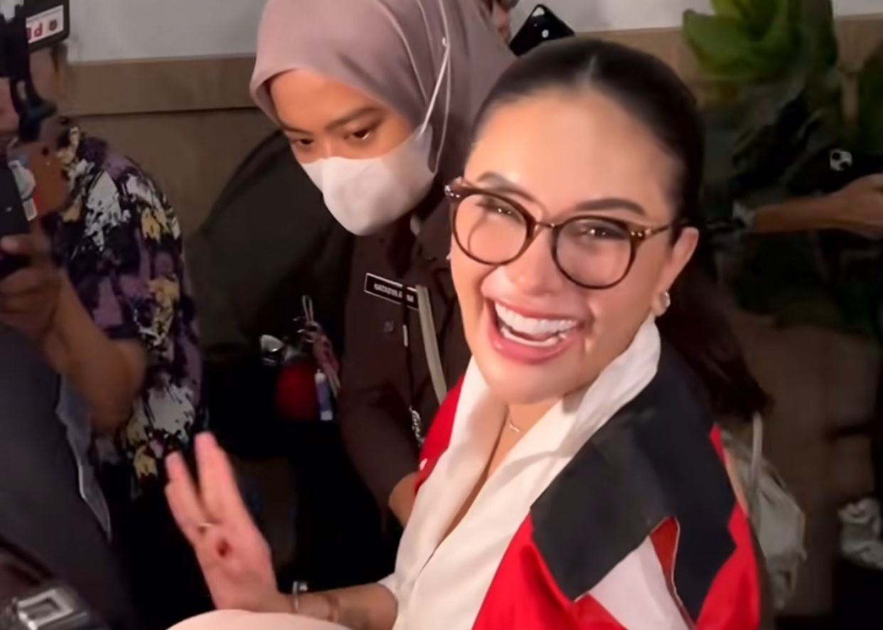 Nikita Mirzani Ngamuk Usai ...