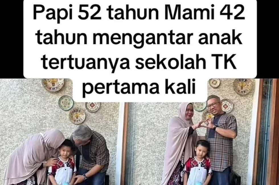 Ayah dan Ibu Menjelang Lans...