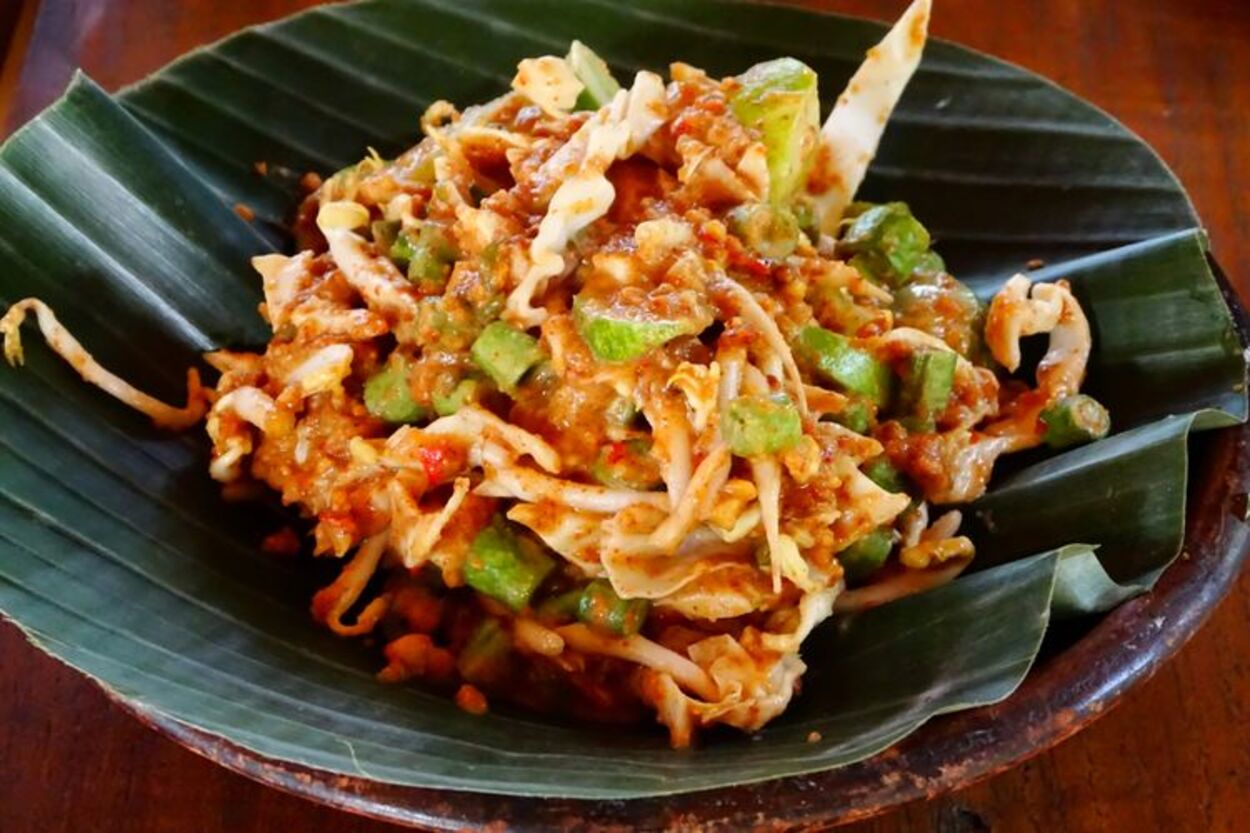 Resep Karedok Segar Khas Sunda, Praktis dan Cocok Banget Buat yang Lagi Diet!