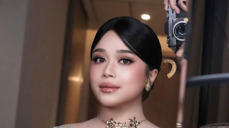 Brisia Jodie Tampil Bak Bon...