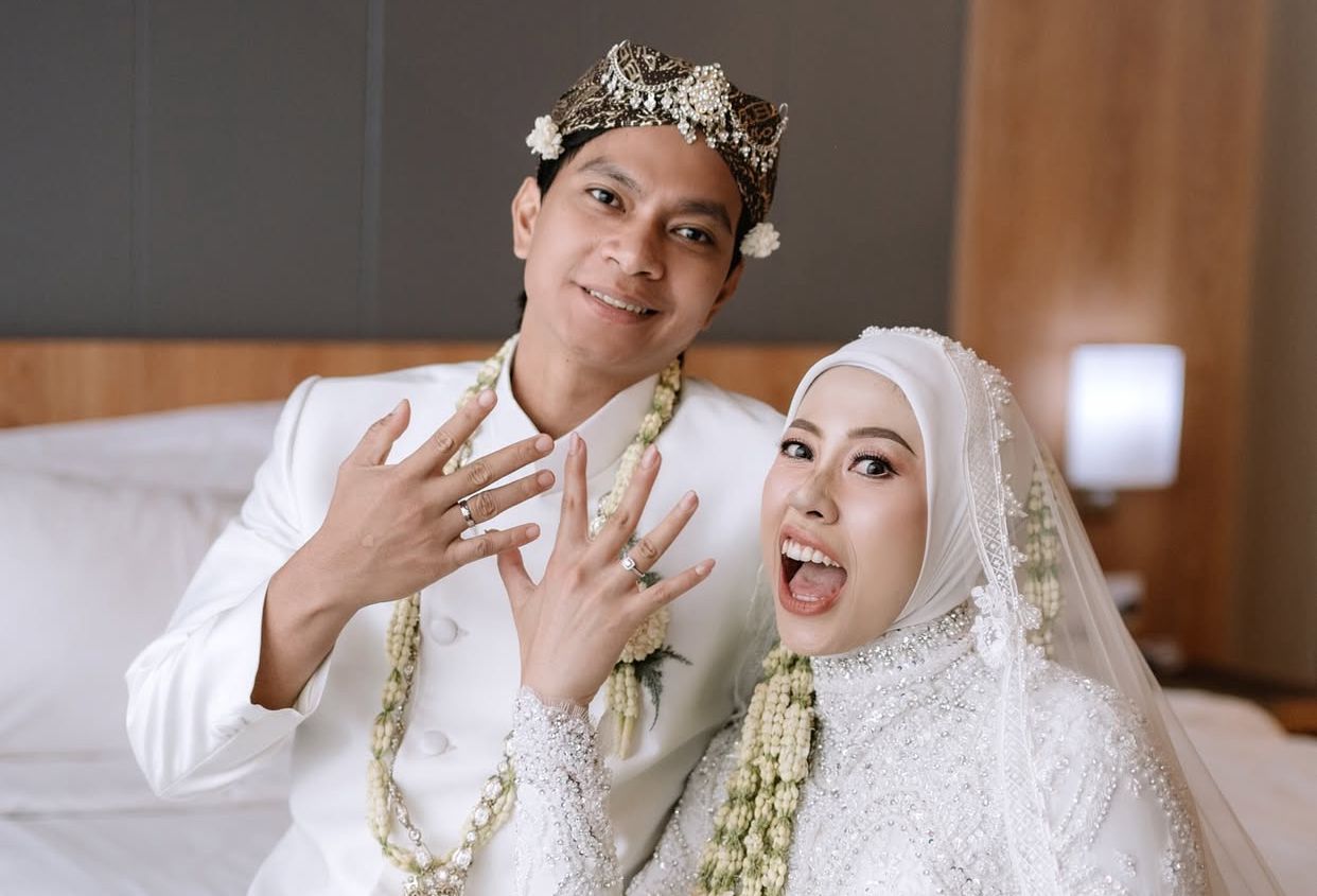 Pasangan Berprestasi! Megaw...