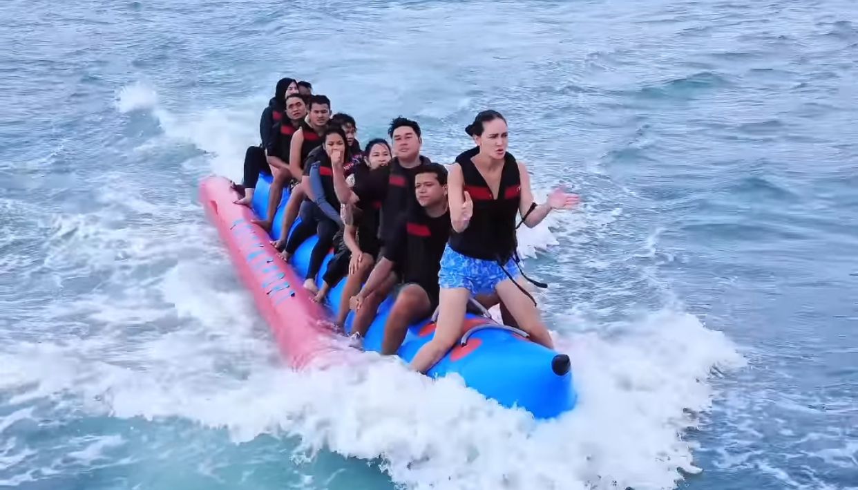 Ikut Tren Viral, Luna Maya ...