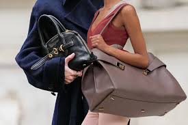 Medicine Bag Comeback! Tas ...