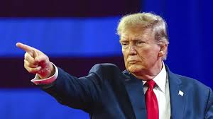 Trump Ingatkan Indonesia Ja...