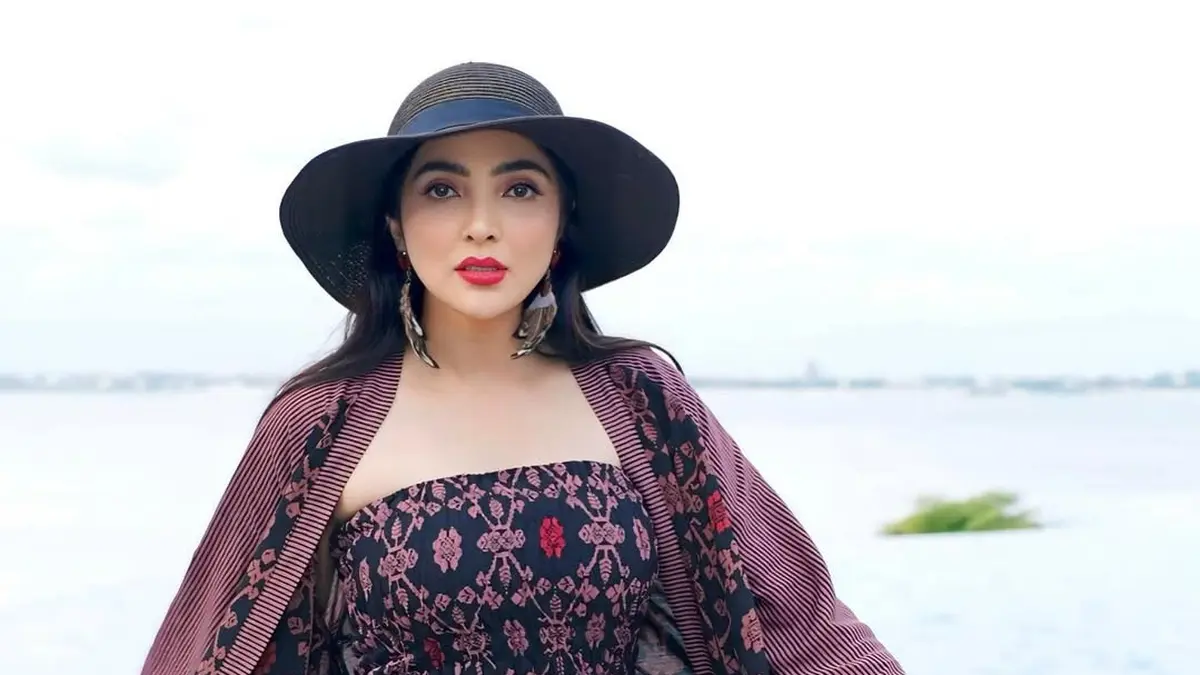 Ashanty Liburan ke Bali Tanpa Outfit Branded, Gaya Turisnya Justru Banjir Pujian! gbr