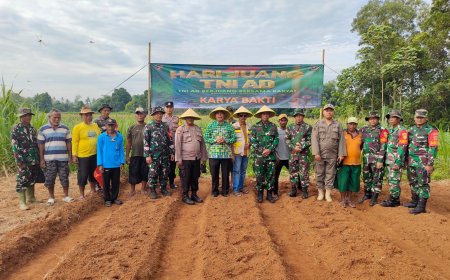 TNI AD Tanam Bibit Jagung di Siraman, Lestarikan Budaya Bertani