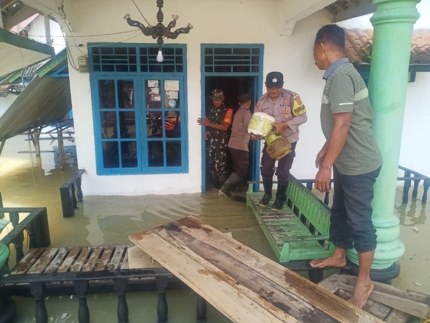 Banjir Way Bungur: Kepedulian Polri di Tengah Derita Warga