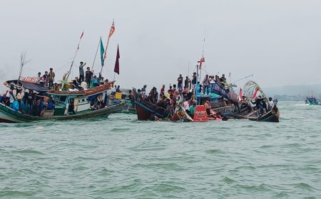 Syukur Nelayan Lampung Timur: Nadran Meriah di Muara Gading Mas
