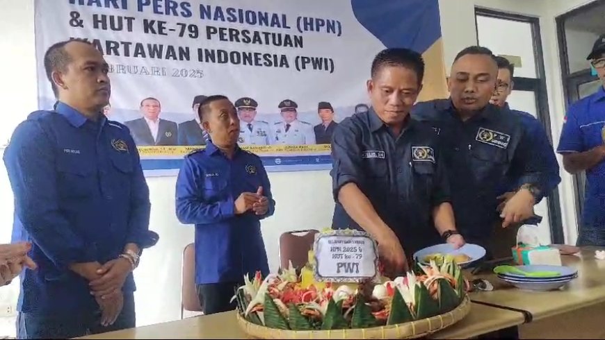Hari Pers Nasional: PWI Lampung Timur Rayakan Ulang Tahun Ke-79 dengan Semangat dan Refleksi
