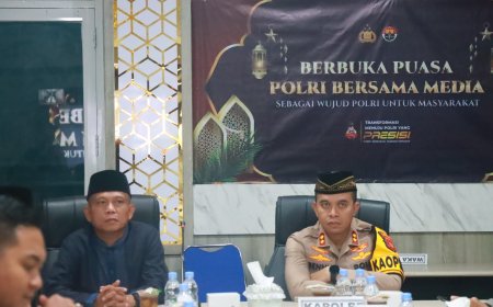 Sinergi Polisi dan Jurnalis: Buka Puasa Bersama di Lampung Timur