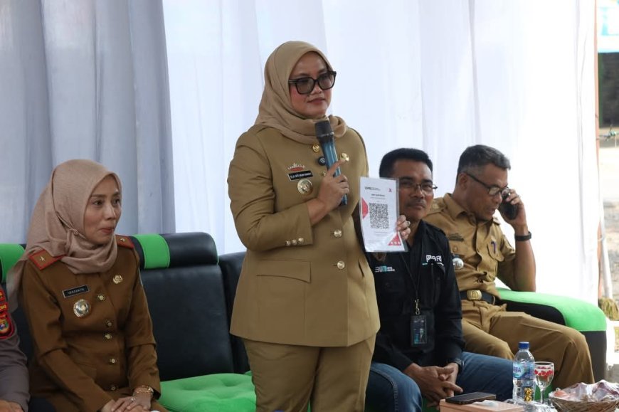 Bupati Ela: QRIS dan Pasar Murah untuk Pulihkan Ekonomi