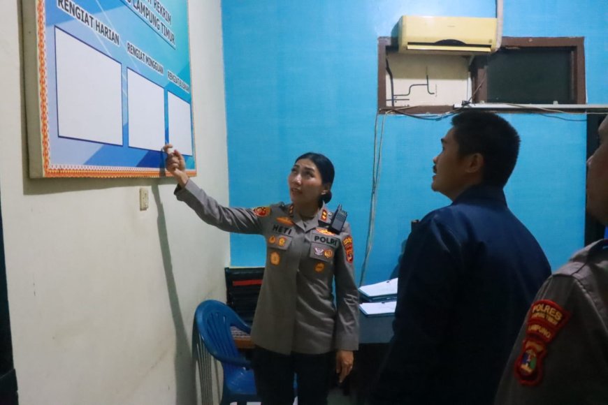 Cek Ruangan Kerja Personel, Kapolres Lampung Timur Tekankan Pentingnya Papan Job Description