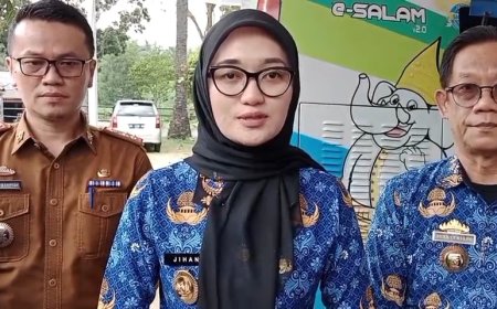 Wagub Jihan Nurlela Tinjau Pelayanan Program Pemutihan Pajak Kendaraan di Samsat Lampung Timur