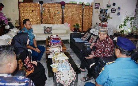 Jelang HUT Ke-60, Lanal Lampung Anjangsana ke Mantan Danlanal dan Keluarga Prajurit