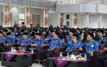 1.989 PPPK Kemenag Lampung Dilantik: Menag Ingatkan Jadi Cahaya Kedamaian di Masyarakat