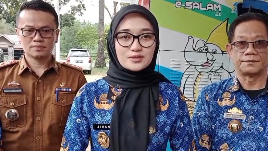Wagub Jihan Nurlela Tinjau Pelayanan Program Pemutihan Pajak Kendaraan di Samsat Lampung Timur