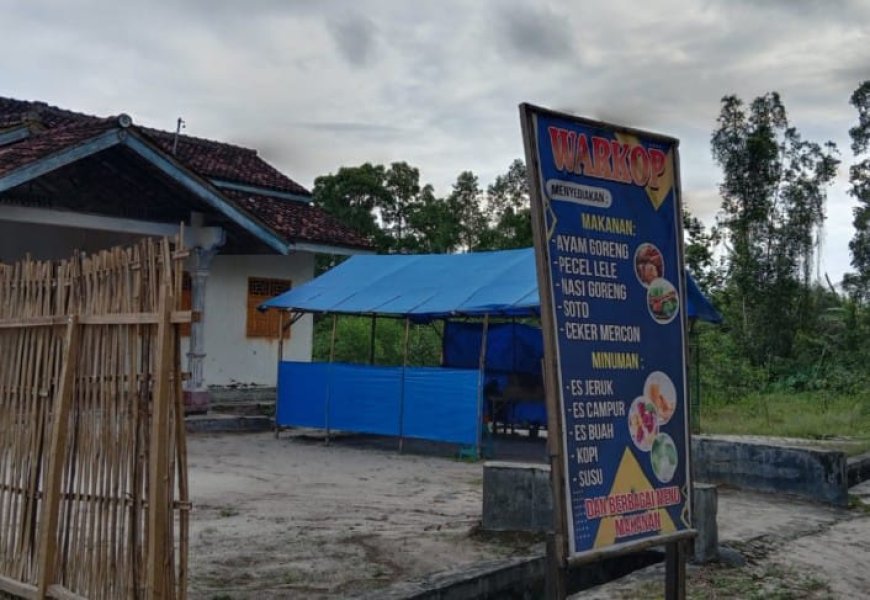 Warung Tenda Biru Diduga Menyimpan Aktivitas Mesum dan Prostitusi di Rejomulyo, Warga Minta Ditutup Paksa