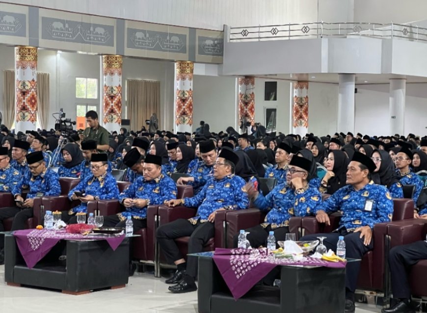 1.989 PPPK Kemenag Lampung Dilantik: Menag Ingatkan Jadi Cahaya Kedamaian di Masyarakat