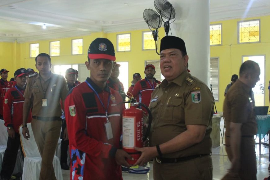 Garda Terdepan Lawan Api: Lampung Timur Kukuhkan Ratusan Relawan Pemadam Kebakaran