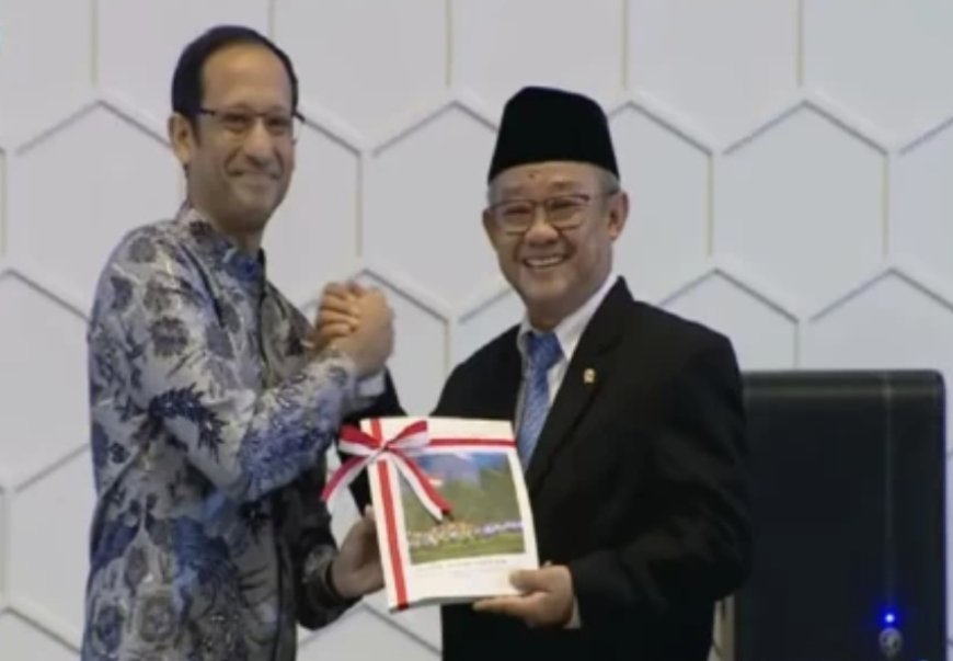 Mendikdasmen Abdul Mu’ti Ubah Aturan Nadiem Makarim, Tunjangan Sertifikasi Guru 2025 Lebih Awal dan Langsung dari Pusat