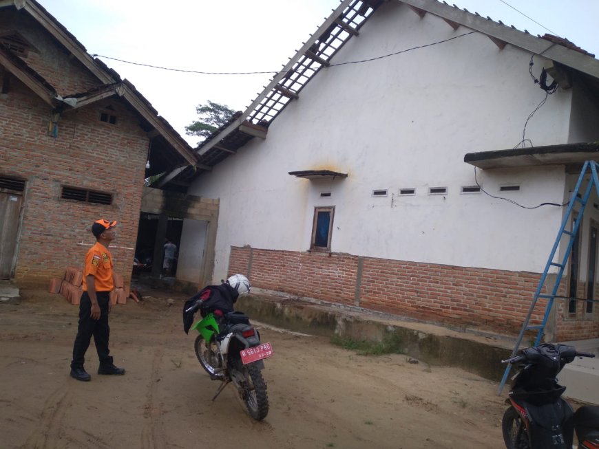 Angin Puting Beliung Melanda Lampung Timur, 17 Rumah Terdampak, Tidak Ada Korban Jiwa