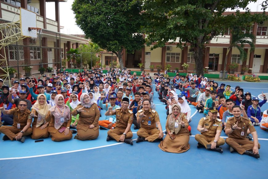 Gubernur Mirza Tunjukkan Komitmennya Memajukan Dunia Pendidikan di Lampung