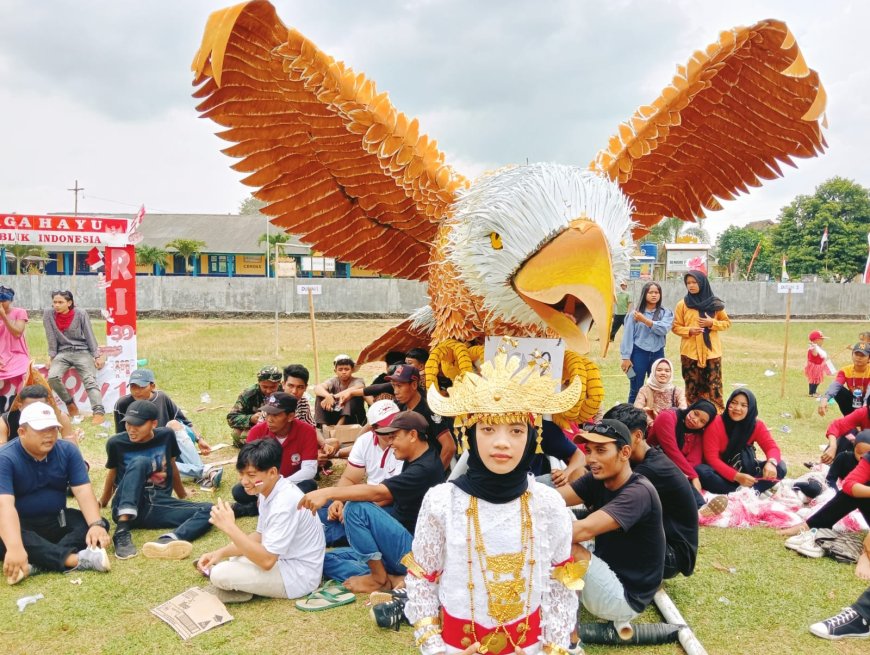 Warga Desa Kedaton Satu Antusias Meriahkan HUT RI Ke-80 dengan Karnaval